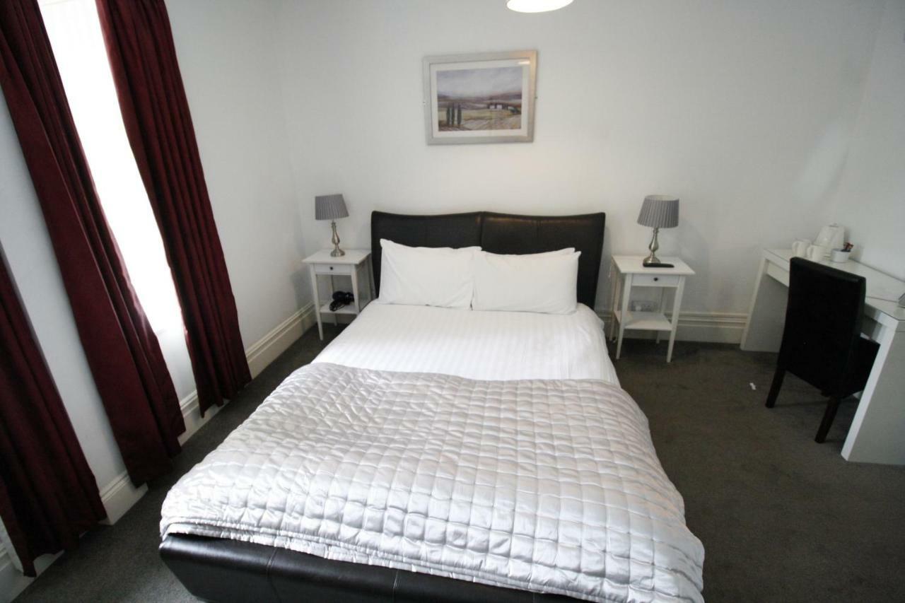 Church Guesthouse 카디프 외부 사진