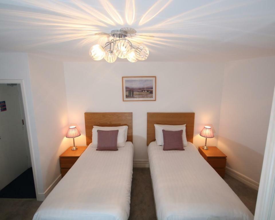 Church Guesthouse 카디프 외부 사진