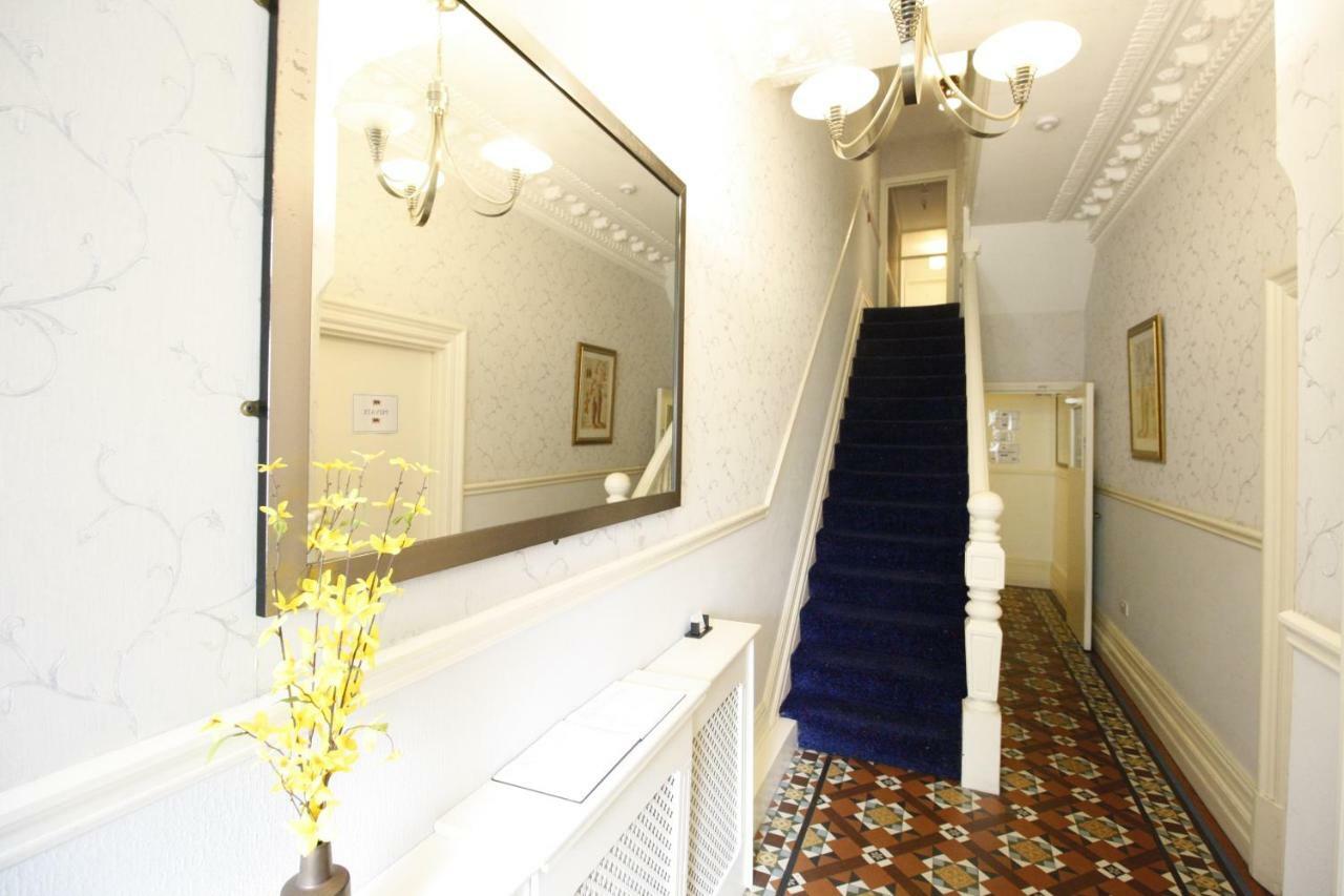 Church Guesthouse 카디프 외부 사진